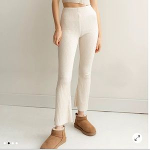 UO Rosie Ribbed High-Waisted Flare Pant